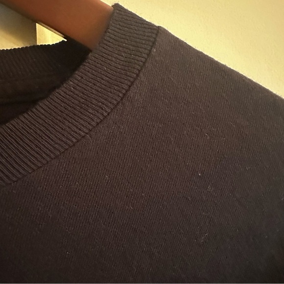 TLC  2023 Hot  Summer Nights Concert t-shirt Long Sleeved  ( no size tag) - Picture 6 of 6